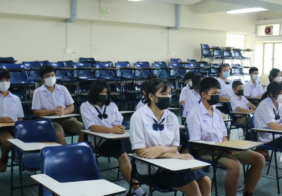 ภาพกิจกรรม  คณะวิทยาศาสตร์และเทคโนโลยีมหาวิทยาลัยราชภัฏกำแพงเพชร จัดงานสัปดาห์วิทยาศาสตร์แห่งชาติ ส่วนภูมิภาค ประจำปี 2565