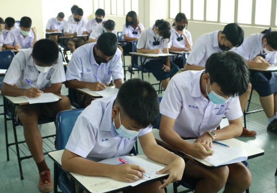 ภาพกิจกรรม  คณะวิทยาศาสตร์และเทคโนโลยีมหาวิทยาลัยราชภัฏกำแพงเพชร จัดงานสัปดาห์วิทยาศาสตร์แห่งชาติ ส่วนภูมิภาค ประจำปี 2565