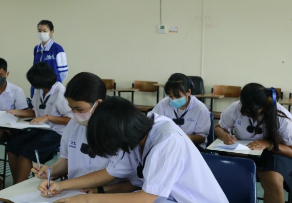 ภาพกิจกรรม  คณะวิทยาศาสตร์และเทคโนโลยีมหาวิทยาลัยราชภัฏกำแพงเพชร จัดงานสัปดาห์วิทยาศาสตร์แห่งชาติ ส่วนภูมิภาค ประจำปี 2565