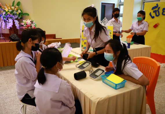 ภาพกิจกรรม  คณะวิทยาศาสตร์และเทคโนโลยีมหาวิทยาลัยราชภัฏกำแพงเพชร จัดงานสัปดาห์วิทยาศาสตร์แห่งชาติ ส่วนภูมิภาค ประจำปี 2565