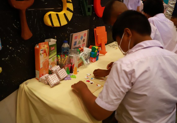 ภาพกิจกรรม  คณะวิทยาศาสตร์และเทคโนโลยีมหาวิทยาลัยราชภัฏกำแพงเพชร จัดงานสัปดาห์วิทยาศาสตร์แห่งชาติ ส่วนภูมิภาค ประจำปี 2565