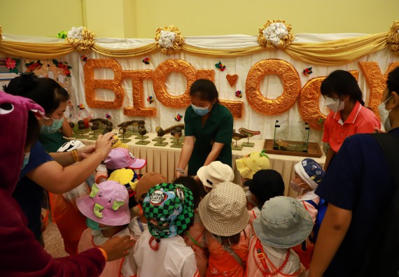 ภาพกิจกรรม  คณะวิทยาศาสตร์และเทคโนโลยีมหาวิทยาลัยราชภัฏกำแพงเพชร จัดงานสัปดาห์วิทยาศาสตร์แห่งชาติ ส่วนภูมิภาค ประจำปี 2565