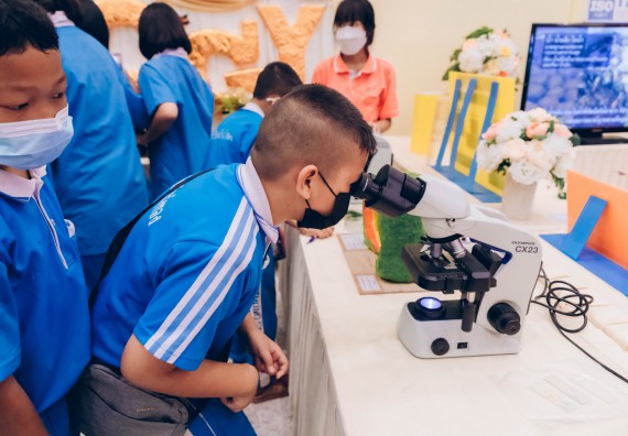 ภาพกิจกรรม  คณะวิทยาศาสตร์และเทคโนโลยีมหาวิทยาลัยราชภัฏกำแพงเพชร จัดงานสัปดาห์วิทยาศาสตร์แห่งชาติ ส่วนภูมิภาค ประจำปี 2565