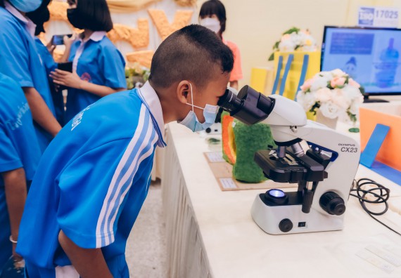 ภาพกิจกรรม  คณะวิทยาศาสตร์และเทคโนโลยีมหาวิทยาลัยราชภัฏกำแพงเพชร จัดงานสัปดาห์วิทยาศาสตร์แห่งชาติ ส่วนภูมิภาค ประจำปี 2565