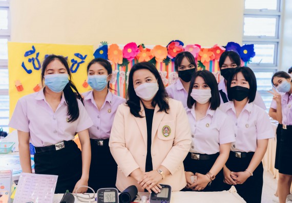 ภาพกิจกรรม  คณะวิทยาศาสตร์และเทคโนโลยีมหาวิทยาลัยราชภัฏกำแพงเพชร จัดงานสัปดาห์วิทยาศาสตร์แห่งชาติ ส่วนภูมิภาค ประจำปี 2565