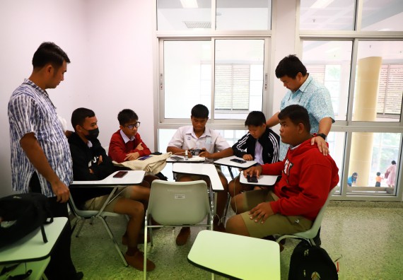 ภาพกิจกรรม  คณะวิทยาศาสตร์และเทคโนโลยีมหาวิทยาลัยราชภัฏกำแพงเพชร จัดงานสัปดาห์วิทยาศาสตร์แห่งชาติ ส่วนภูมิภาค ประจำปี 2565