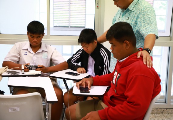 ภาพกิจกรรม  คณะวิทยาศาสตร์และเทคโนโลยีมหาวิทยาลัยราชภัฏกำแพงเพชร จัดงานสัปดาห์วิทยาศาสตร์แห่งชาติ ส่วนภูมิภาค ประจำปี 2565