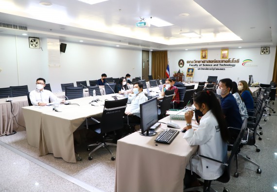 ภาพกิจกรรม  คณะวิทยาศาสตร์และเทคโนโลยี จัดการนำเสนอโครงการ ประจำปีงบประมาณ 2566