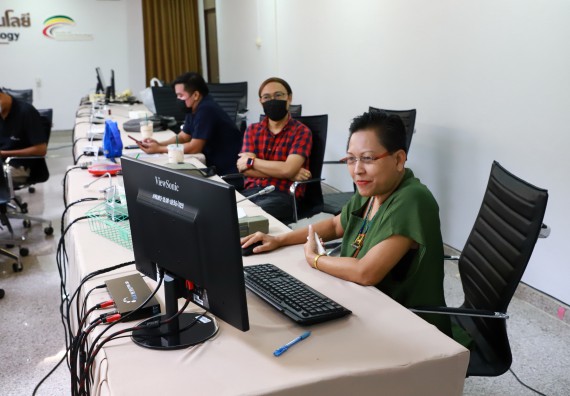 ภาพกิจกรรม  คณะวิทยาศาสตร์และเทคโนโลยี จัดการนำเสนอโครงการ ประจำปีงบประมาณ 2566