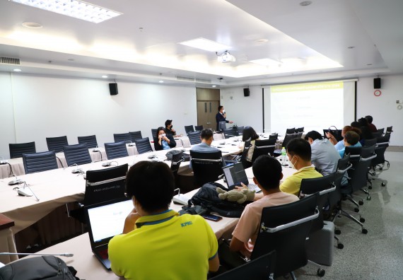 ภาพกิจกรรม  คณะวิทยาศาสตร์และเทคโนโลยี จัดประชุมชี้แจงหลักเกณฑ์และวิธีการพิจารณาแต่งตั้งให้บุคคลดำรงตำแหน่งทางวิชาการ