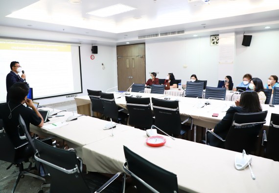 ภาพกิจกรรม  คณะวิทยาศาสตร์และเทคโนโลยี จัดประชุมชี้แจงหลักเกณฑ์และวิธีการพิจารณาแต่งตั้งให้บุคคลดำรงตำแหน่งทางวิชาการ