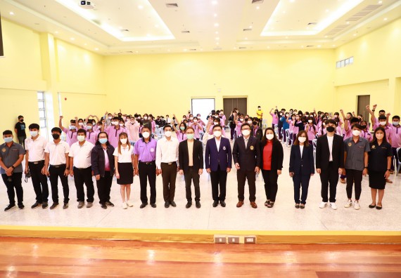 ภาพกิจกรรม โครงการพัฒนานักเรียนห้องเรียนพิเศษ E-SMART โรงเรียนคลองขลุงราษฎร์รังสรรค์  วันที่ 3 กันยายน 2565