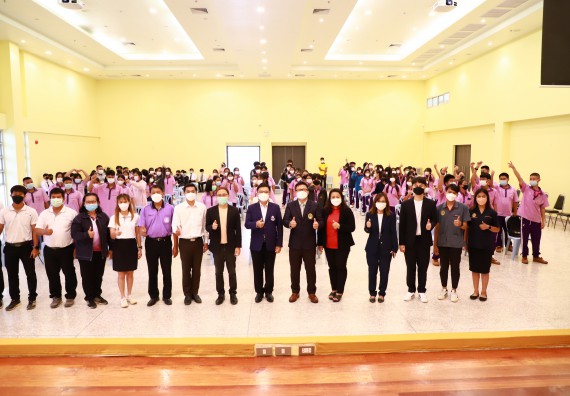 ภาพกิจกรรม โครงการพัฒนานักเรียนห้องเรียนพิเศษ E-SMART โรงเรียนคลองขลุงราษฎร์รังสรรค์  วันที่ 3 กันยายน 2565
