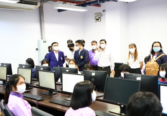 ภาพกิจกรรม โครงการพัฒนานักเรียนห้องเรียนพิเศษ E-SMART โรงเรียนคลองขลุงราษฎร์รังสรรค์  วันที่ 3 กันยายน 2565