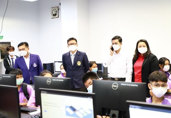 ภาพกิจกรรม โครงการพัฒนานักเรียนห้องเรียนพิเศษ E-SMART โรงเรียนคลองขลุงราษฎร์รังสรรค์  วันที่ 3 กันยายน 2565