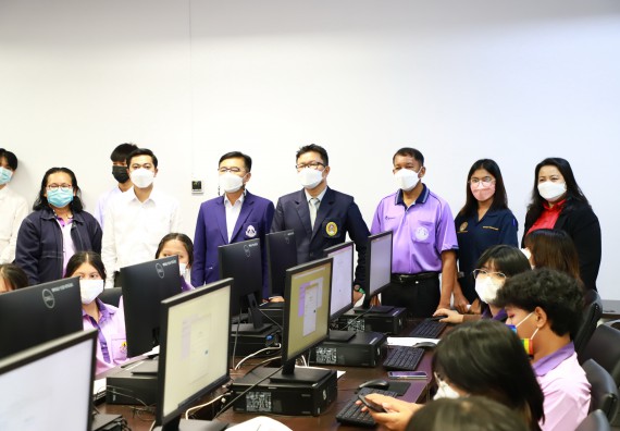 ภาพกิจกรรม โครงการพัฒนานักเรียนห้องเรียนพิเศษ E-SMART โรงเรียนคลองขลุงราษฎร์รังสรรค์  วันที่ 3 กันยายน 2565