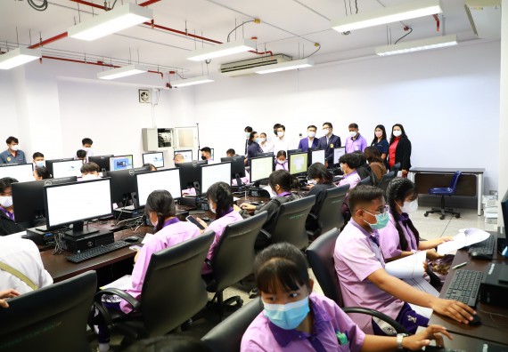 ภาพกิจกรรม โครงการพัฒนานักเรียนห้องเรียนพิเศษ E-SMART โรงเรียนคลองขลุงราษฎร์รังสรรค์  วันที่ 3 กันยายน 2565