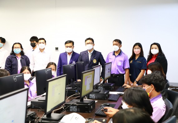 ภาพกิจกรรม โครงการพัฒนานักเรียนห้องเรียนพิเศษ E-SMART โรงเรียนคลองขลุงราษฎร์รังสรรค์  วันที่ 3 กันยายน 2565