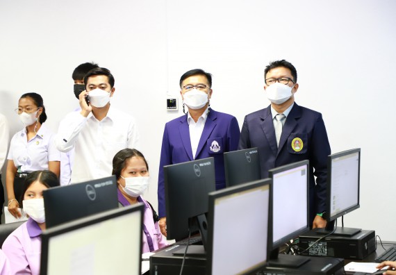 ภาพกิจกรรม โครงการพัฒนานักเรียนห้องเรียนพิเศษ E-SMART โรงเรียนคลองขลุงราษฎร์รังสรรค์  วันที่ 3 กันยายน 2565