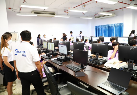 ภาพกิจกรรม โครงการพัฒนานักเรียนห้องเรียนพิเศษ E-SMART โรงเรียนคลองขลุงราษฎร์รังสรรค์  วันที่ 3 กันยายน 2565
