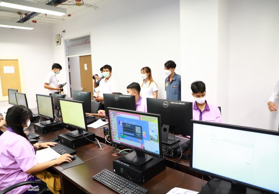 ภาพกิจกรรม โครงการพัฒนานักเรียนห้องเรียนพิเศษ E-SMART โรงเรียนคลองขลุงราษฎร์รังสรรค์  วันที่ 3 กันยายน 2565