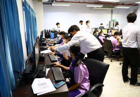 ภาพกิจกรรม โครงการพัฒนานักเรียนห้องเรียนพิเศษ E-SMART โรงเรียนคลองขลุงราษฎร์รังสรรค์  วันที่ 3 กันยายน 2565