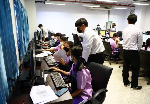 ภาพกิจกรรม โครงการพัฒนานักเรียนห้องเรียนพิเศษ E-SMART โรงเรียนคลองขลุงราษฎร์รังสรรค์  วันที่ 3 กันยายน 2565