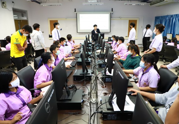 ภาพกิจกรรม โครงการพัฒนานักเรียนห้องเรียนพิเศษ E-SMART โรงเรียนคลองขลุงราษฎร์รังสรรค์  วันที่ 3 กันยายน 2565