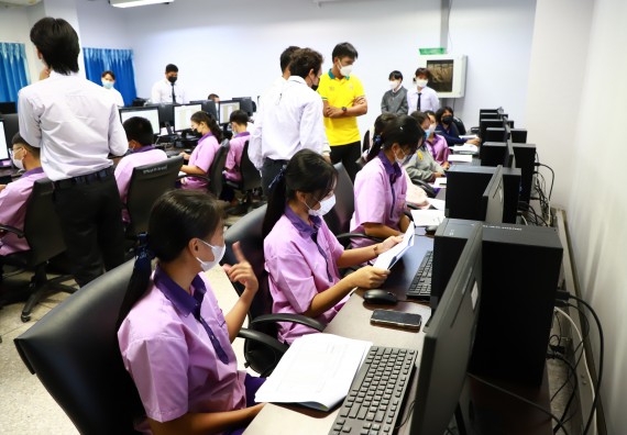 ภาพกิจกรรม โครงการพัฒนานักเรียนห้องเรียนพิเศษ E-SMART โรงเรียนคลองขลุงราษฎร์รังสรรค์  วันที่ 3 กันยายน 2565