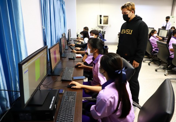 ภาพกิจกรรม โครงการพัฒนานักเรียนห้องเรียนพิเศษ E-SMART โรงเรียนคลองขลุงราษฎร์รังสรรค์  วันที่ 3 กันยายน 2565