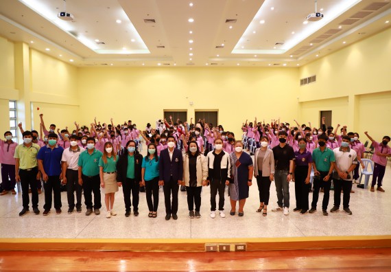 โครงการพัฒนานักเรียนห้องเรียนพิเศษ E-SMART โรงเรียนคลองขลุงราษฎร์รังสรรค์  วันที่ 4 กันยายน 2565 