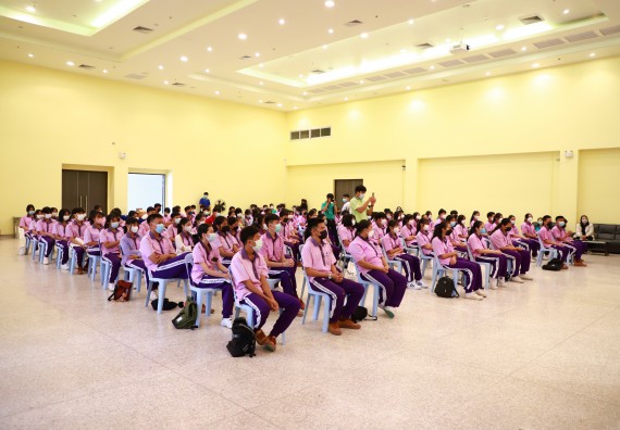 โครงการพัฒนานักเรียนห้องเรียนพิเศษ E-SMART โรงเรียนคลองขลุงราษฎร์รังสรรค์  วันที่ 4 กันยายน 2565 