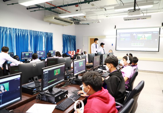 โครงการพัฒนานักเรียนห้องเรียนพิเศษ E-SMART โรงเรียนคลองขลุงราษฎร์รังสรรค์  วันที่ 4 กันยายน 2565 