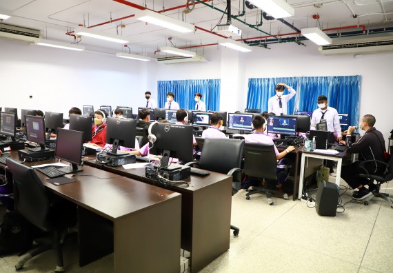 โครงการพัฒนานักเรียนห้องเรียนพิเศษ E-SMART โรงเรียนคลองขลุงราษฎร์รังสรรค์  วันที่ 4 กันยายน 2565 