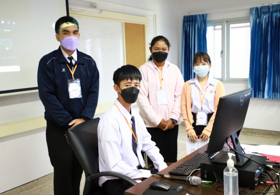 โครงการพัฒนานักเรียนห้องเรียนพิเศษ E-SMART โรงเรียนคลองขลุงราษฎร์รังสรรค์  วันที่ 4 กันยายน 2565 