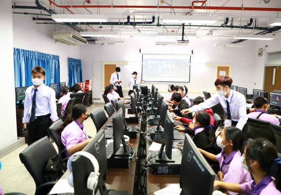 โครงการพัฒนานักเรียนห้องเรียนพิเศษ E-SMART โรงเรียนคลองขลุงราษฎร์รังสรรค์  วันที่ 4 กันยายน 2565 