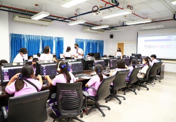 โครงการพัฒนานักเรียนห้องเรียนพิเศษ E-SMART โรงเรียนคลองขลุงราษฎร์รังสรรค์  วันที่ 4 กันยายน 2565 