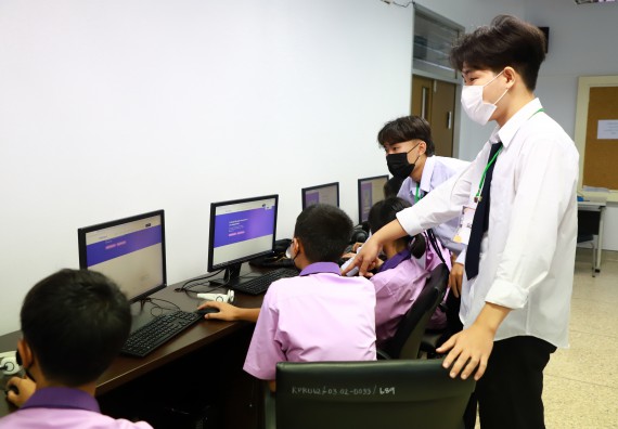 โครงการพัฒนานักเรียนห้องเรียนพิเศษ E-SMART โรงเรียนคลองขลุงราษฎร์รังสรรค์  วันที่ 4 กันยายน 2565 