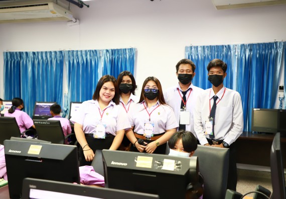 โครงการพัฒนานักเรียนห้องเรียนพิเศษ E-SMART โรงเรียนคลองขลุงราษฎร์รังสรรค์  วันที่ 4 กันยายน 2565 