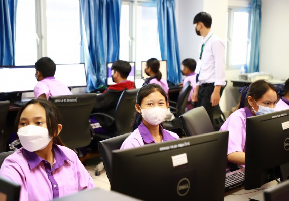 โครงการพัฒนานักเรียนห้องเรียนพิเศษ E-SMART โรงเรียนคลองขลุงราษฎร์รังสรรค์  วันที่ 4 กันยายน 2565 