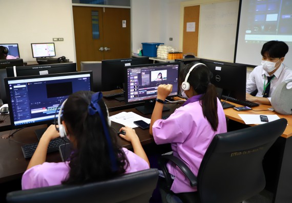 โครงการพัฒนานักเรียนห้องเรียนพิเศษ E-SMART โรงเรียนคลองขลุงราษฎร์รังสรรค์  วันที่ 4 กันยายน 2565 