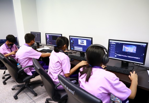 โครงการพัฒนานักเรียนห้องเรียนพิเศษ E-SMART โรงเรียนคลองขลุงราษฎร์รังสรรค์  วันที่ 4 กันยายน 2565 