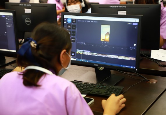 โครงการพัฒนานักเรียนห้องเรียนพิเศษ E-SMART โรงเรียนคลองขลุงราษฎร์รังสรรค์  วันที่ 4 กันยายน 2565 