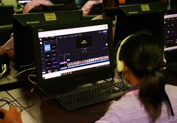 โครงการพัฒนานักเรียนห้องเรียนพิเศษ E-SMART โรงเรียนคลองขลุงราษฎร์รังสรรค์  วันที่ 4 กันยายน 2565 