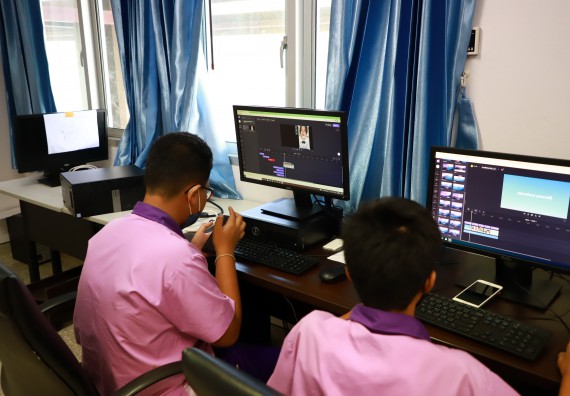 โครงการพัฒนานักเรียนห้องเรียนพิเศษ E-SMART โรงเรียนคลองขลุงราษฎร์รังสรรค์  วันที่ 4 กันยายน 2565 