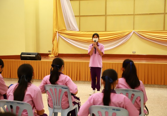 โครงการพัฒนานักเรียนห้องเรียนพิเศษ E-SMART โรงเรียนคลองขลุงราษฎร์รังสรรค์  วันที่ 4 กันยายน 2565 