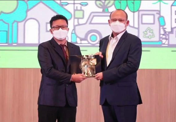 ภาพกิจกรรม  ร่วมลงนาม MOU มหาวิทยาลัยราชภัฏกำแพงเพชร เข้าร่วมพิธีลงนามประกาศเจตนารมณ์การลด เลิกใช้พลาสติกแบบใช้ครั้งเดียว (Single – use Plastic)