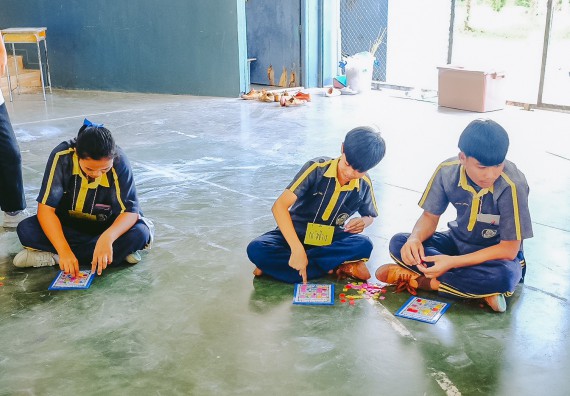 ภาพกิจกรรม  คณะวิทยาศาสตร์และเทคโนโลยี จัดกิจกรรมค่ายคณิตศาสตร์ โครงการส่งเสริมทักษะกระบวนการทางวิชาการ ให้กับนักเรียนโรงเรียนเรืองวิทย์พิทยาคม