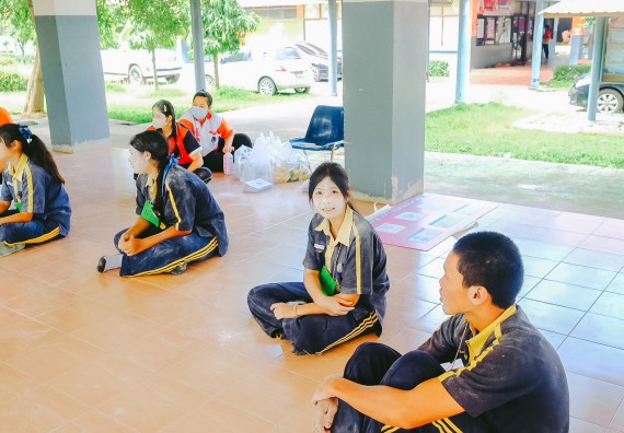 ภาพกิจกรรม  คณะวิทยาศาสตร์และเทคโนโลยี จัดกิจกรรมค่ายคณิตศาสตร์ โครงการส่งเสริมทักษะกระบวนการทางวิชาการ ให้กับนักเรียนโรงเรียนเรืองวิทย์พิทยาคม