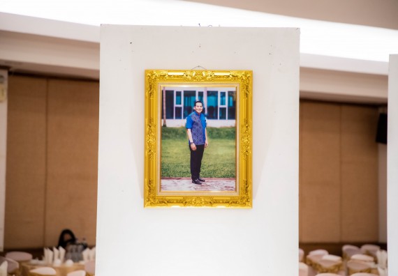 ภาพกิจกรรม  ผู้บริหาร คณาจารย์ บุคลากร คณะวิทยาศาสตร์และเทคโนโลยี เข้าร่วมงานแสดงมุทิตาจิต แด่ผู้เกษียณอายุราชการ มหาวิทยาลัยราชภัฏกำแพงเพชร ประจำปี ๒๕๖๕ เกษียณสวัสดิ์ ศรีสักทอง